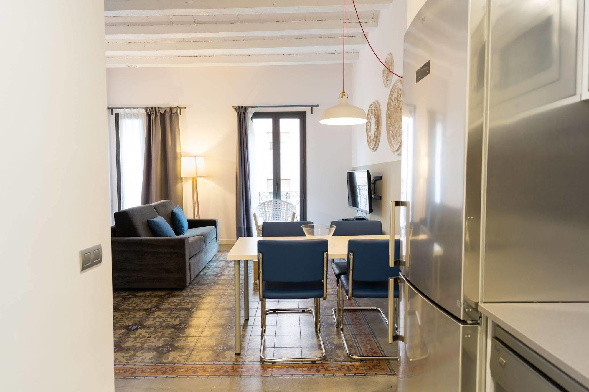Weflating Park Gueell Apartment บาร์เซโลนา ภายนอก รูปภาพ